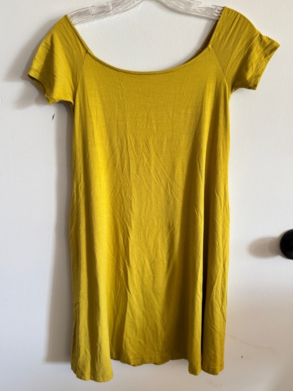 Ava Sky Scoop Neck Short Sleeve Mini Dress in Chartreuse/Mustard XS Boho